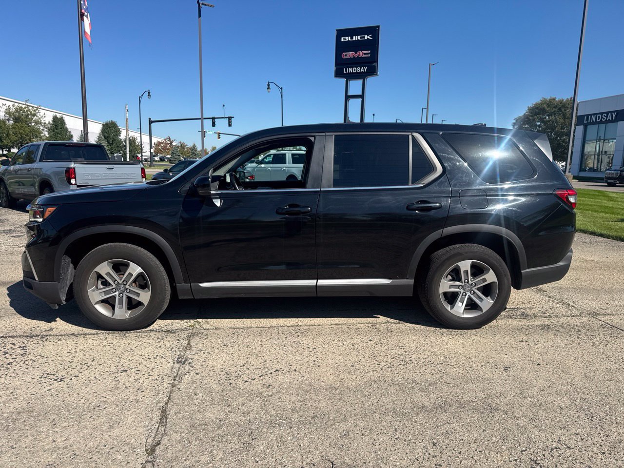 Used 2023 Honda Pilot EX-L image 9