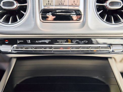 Used 2025 Mercedes-Benz G 63 AMG 4MATIC image 80