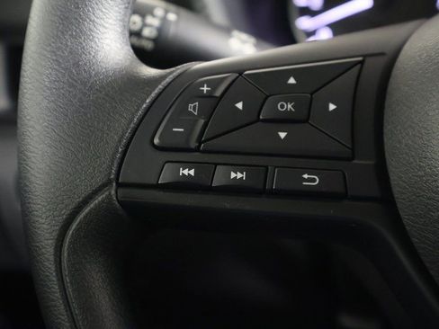 Used 2024 Nissan Sentra S FWD image 33