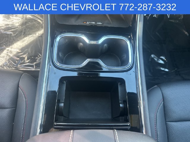 Used 2025 Chevrolet Traverse Z71 w/ Driver Confidence Package AWD/4WD image 16