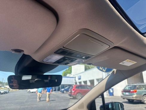 Used 2022 Honda Odyssey Elite image 28