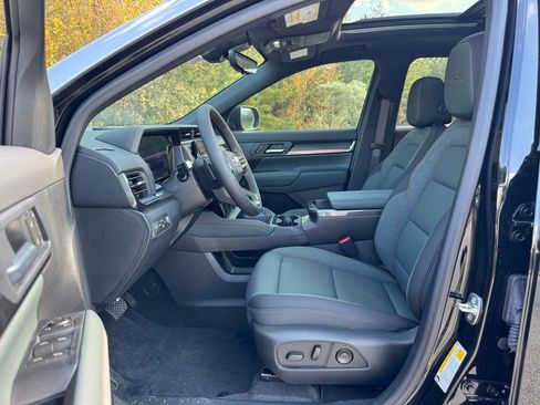 New 2026 GMC Terrain AT4 w/ Convenience Package III image 21