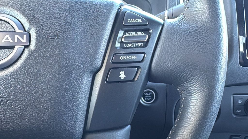 Used 2024 Nissan Frontier SV w/ SV Convenience Package RWD image 13