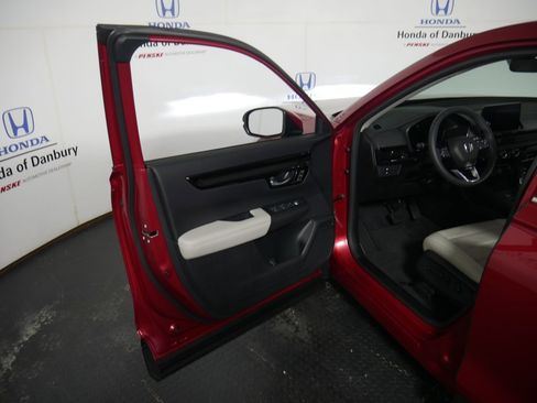 Used 2023 Honda CR-V EX-L image 10