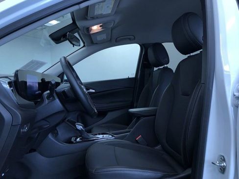 Used 2025 Buick Encore GX Preferred image 18