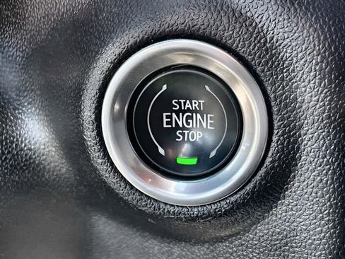 Certified 2022 Chevrolet Silverado 2500 LTZ w/ LTZ Plus Package image 17