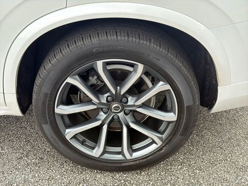 Used 2019 Volvo XC90 T6 Momentum AWD/4WD image 19
