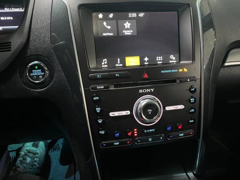 Used 2017 Ford Explorer Sport w/ Equipment Group 401A image 38