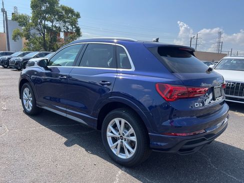 New 2025 Audi Q3 2.0T Premium image 3