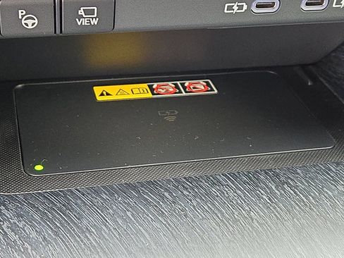 New 2026 Lexus RZ 450e AWD image 17