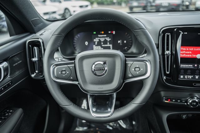 New 2026 Volvo XC40 B5 Ultra w/ Climate Package AWD/4WD image 31