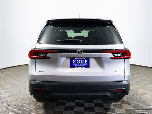 Certified 2025 Toyota Grand Highlander AWD image 7
