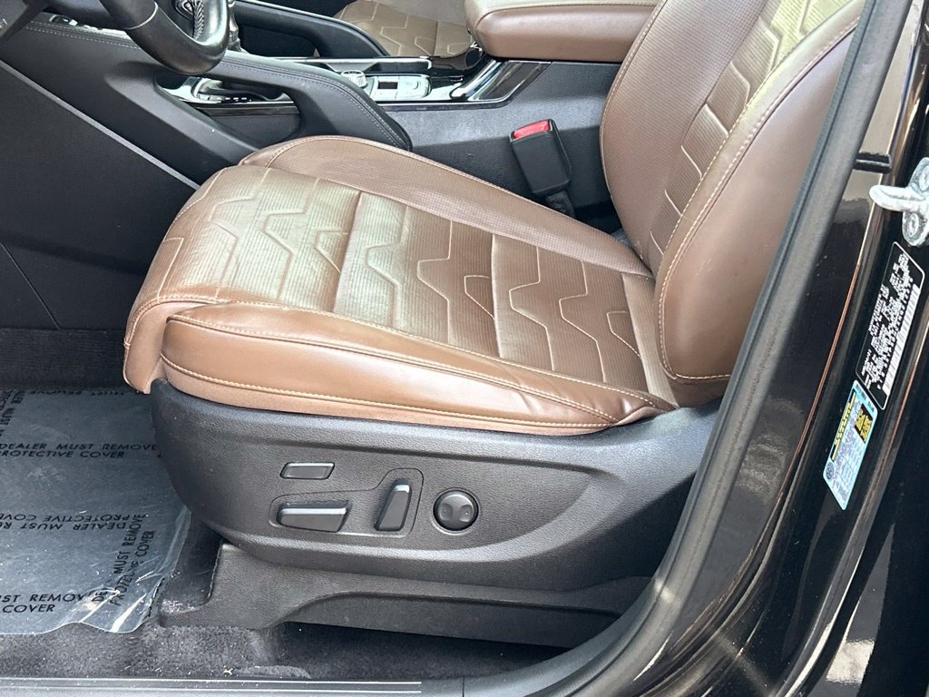 Used 2022 Kia Telluride SX w/ SX Prestige Package AWD/4WD image 16