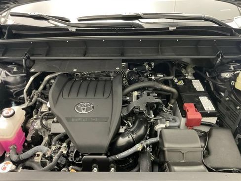 Used 2023 Toyota Highlander XLE AWD/4WD image 20