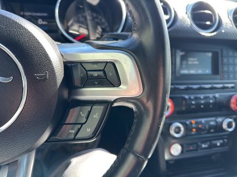 Used 2018 Ford Mustang Coupe image 20