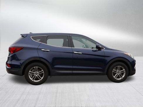 Used 2017 Hyundai Santa Fe Sport AWD/4WD image 8