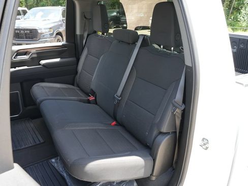 Used 2025 Chevrolet Silverado 2500 LT w/ Convenience Package AWD/4WD image 18