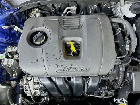 Used 2022 Kia Forte LXS FWD image 9