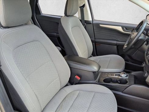 Certified 2022 Ford Escape SE w/ SE Sport Appearance Package FWD image 20