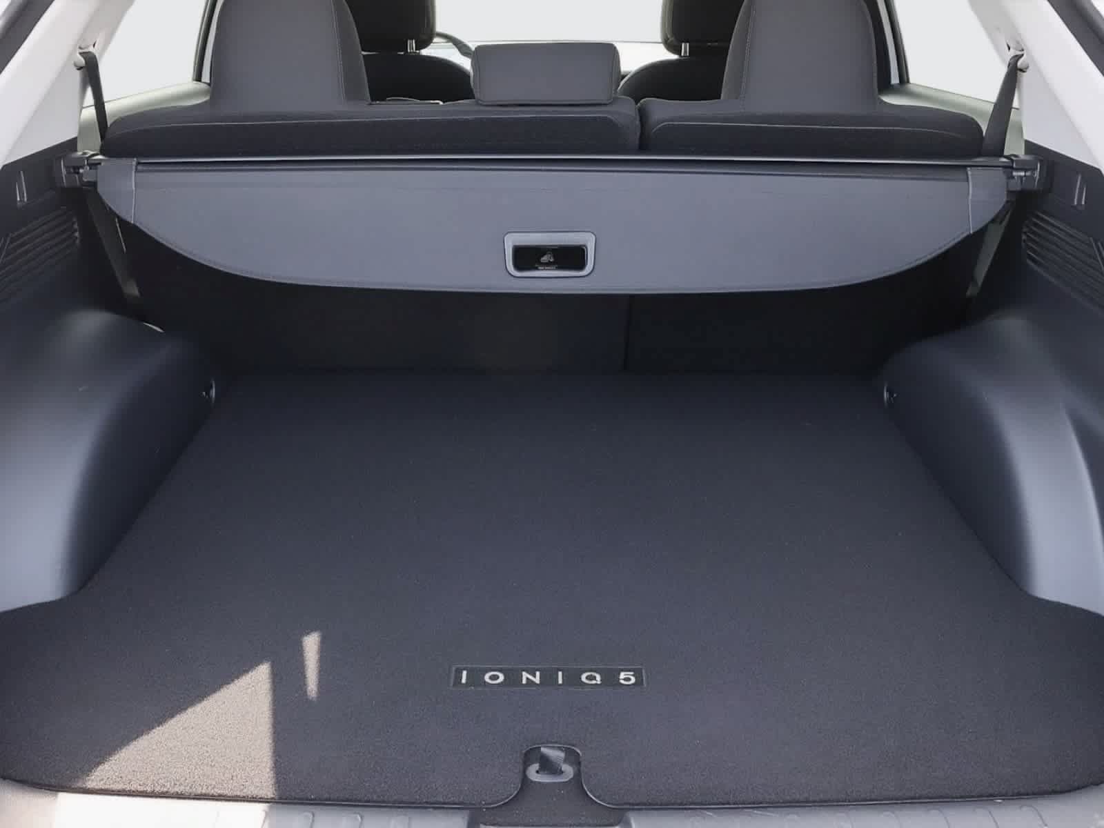 Used 2024 Hyundai Ioniq 5 SEL RWD image 16