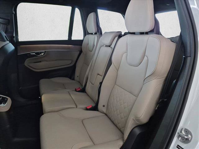 New 2026 Volvo XC90 T8 Plus w/ Protection Package AWD/4WD image 16
