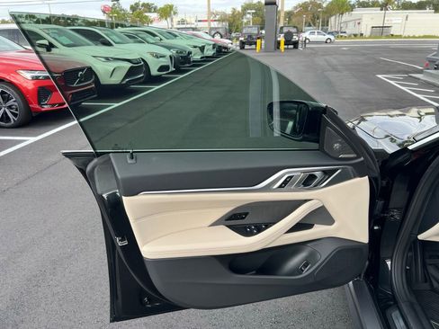 Used 2023 BMW i4 eDrive40 w/ Premium Package image 23