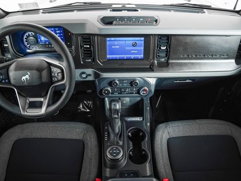 Used 2023 Ford Bronco 4-Door w/ Sasquatch Package AWD/4WD image 12