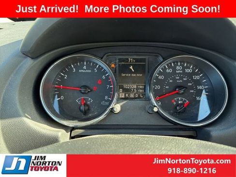 Used 2014 Nissan Rogue S FWD image 10