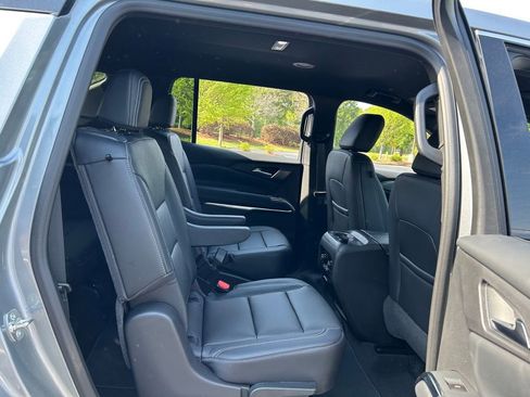 New 2026 Chevrolet Traverse LT image 48