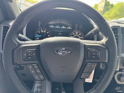 Used 2018 Ford F150 XLT w/ Equipment Group 302A Luxury AWD/4WD image 21