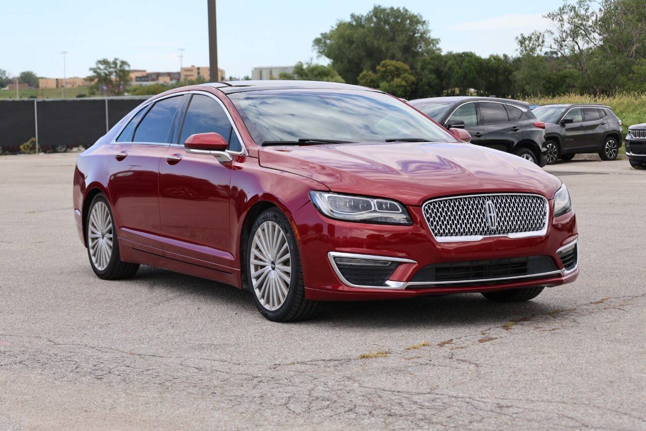 Used 2017 Lincoln MKZ Reserve w/ Luxury Package AWD/4WD image 4