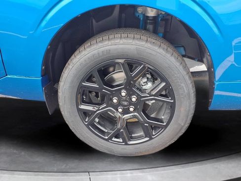 New 2026 Ford Maverick Lobo AWD/4WD image 16