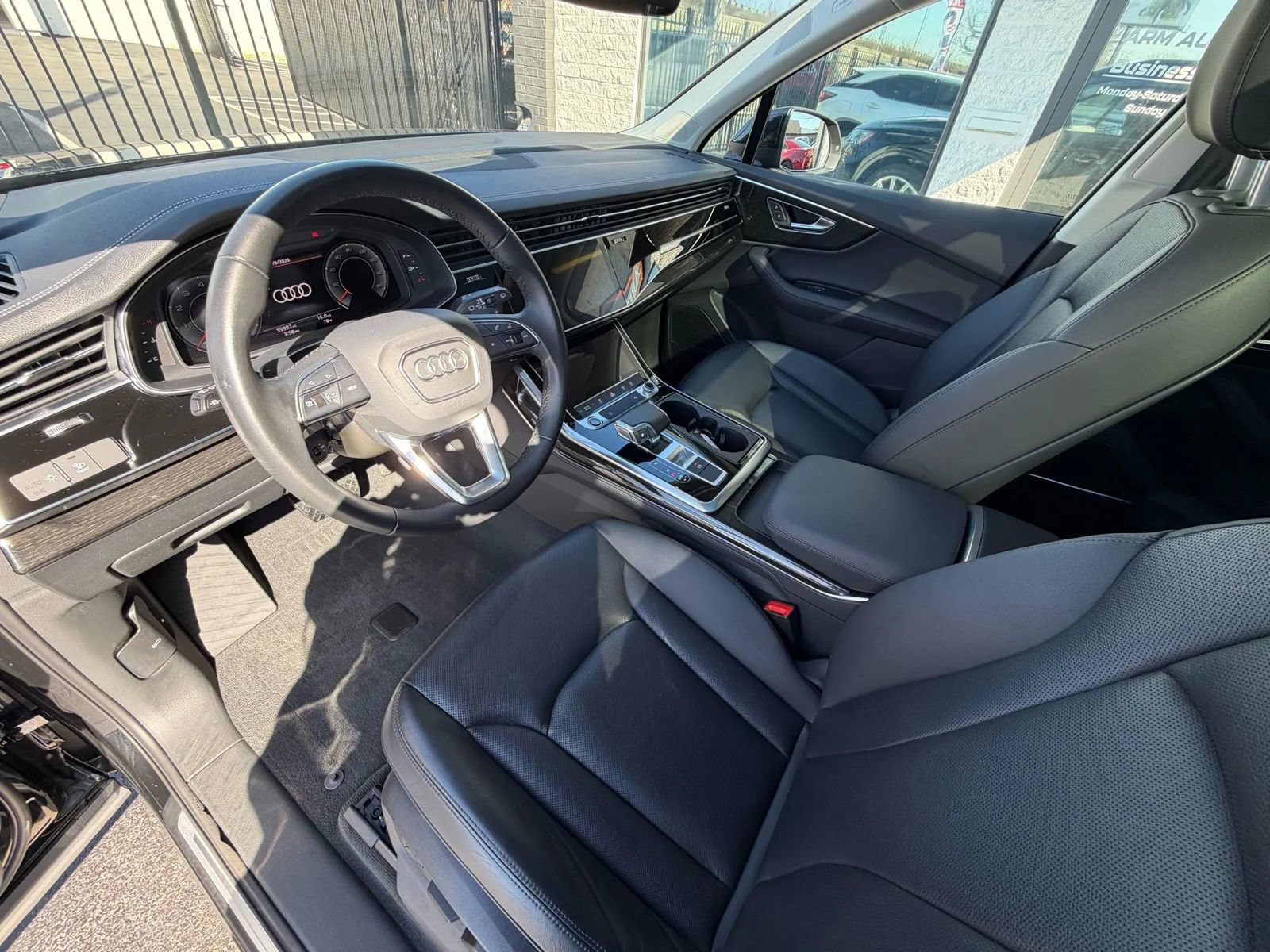 Used 2024 Audi Q7 2.0T Premium Plus w/ Premium Plus Package AWD/4WD image 47
