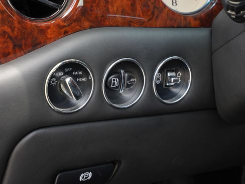 Used 2007 Bentley Arnage R RWD image 16