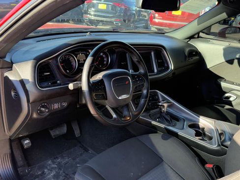 Used 2022 Dodge Challenger R/T image 15