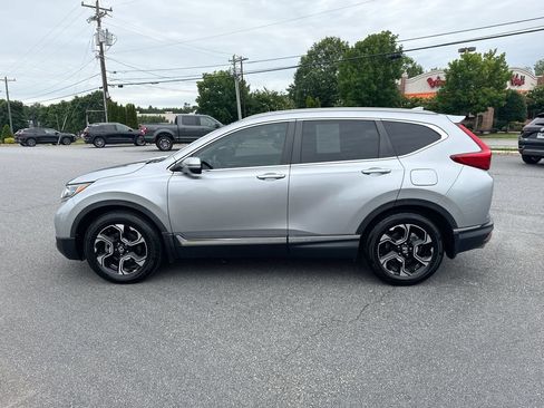 Used 2019 Honda CR-V Touring image 4