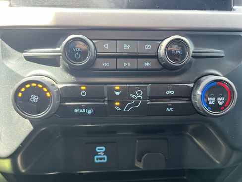 Used 2024 Ford F150 XL image 29