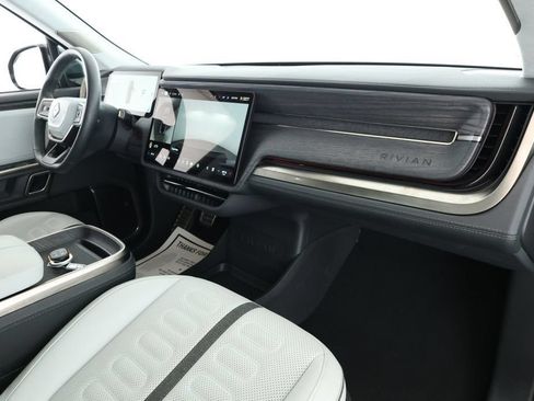 Used 2024 Rivian R1S Adventure AWD/4WD image 26
