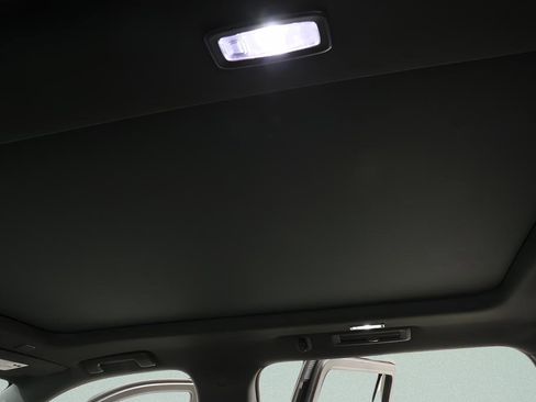 Used 2023 Chevrolet Tahoe LT w/ Luxury Package image 9