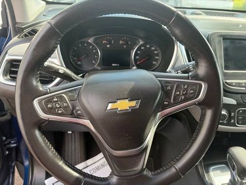 Used 2022 Chevrolet Equinox LT w/ Driver Convenience Package FWD image 15