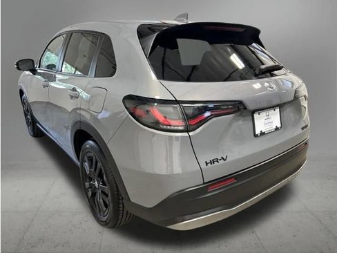 Certified 2026 Honda HR-V Sport image 4