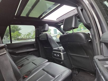 Used 2021 Ford Expedition XLT