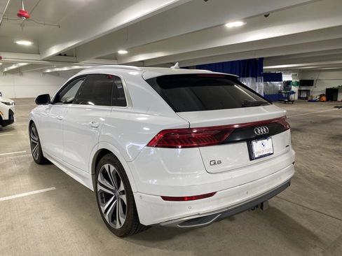 Used 2019 Audi Q8 Prestige AWD/4WD image 3