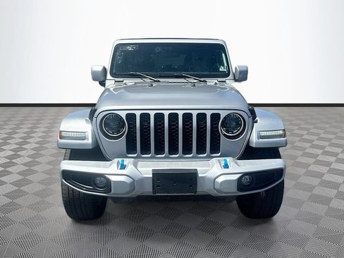 Used 2023 Jeep Wrangler Unlimited Sahara AWD/4WD image 2