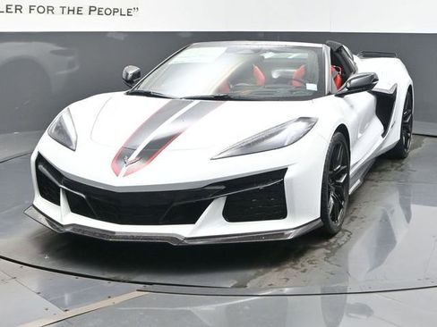 New 2026 Chevrolet Corvette Z06 w/ Stealth Interior Trim Package image 7