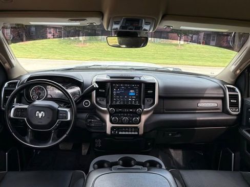 Used 2022 RAM 3500 Laramie w/ Chrome Appearance Group AWD/4WD image 24