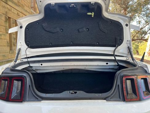 Used 2013 Ford Mustang Premium image 42