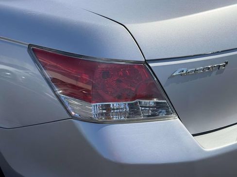 Used 2008 Honda Accord LX-P image 9