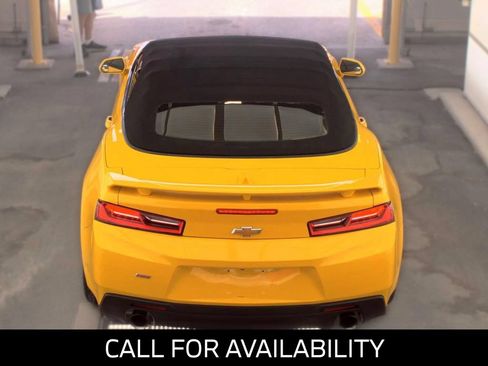 Used 2018 Chevrolet Camaro SS RWD image 4