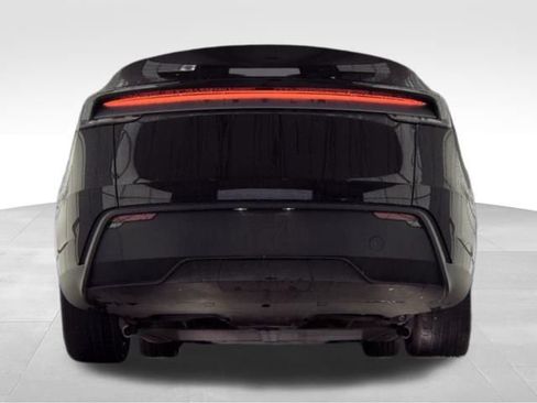 Used 2026 Tesla Model Y 2WD image 6
